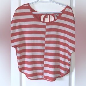 LC XS Peach Striped Top. Excellent condition.